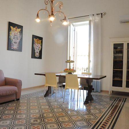 Massimino Appartement Palermo Buitenkant foto